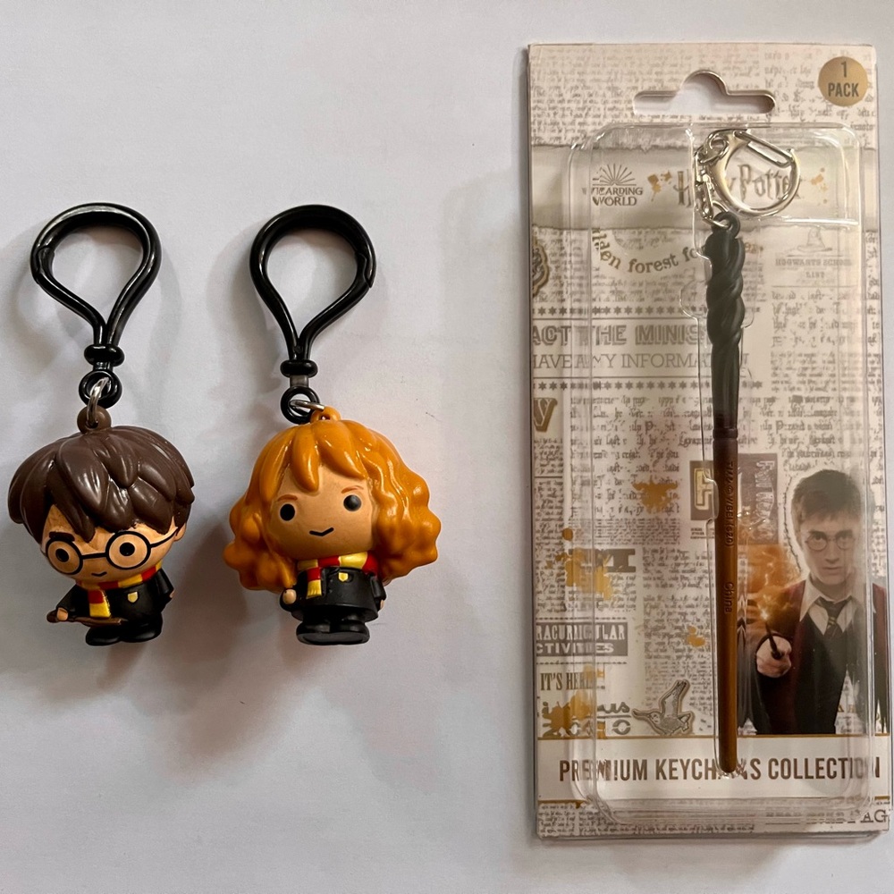 Harry Potter Keychain & Bag Clip Set - includes Harry, Hermione & Wand keychain